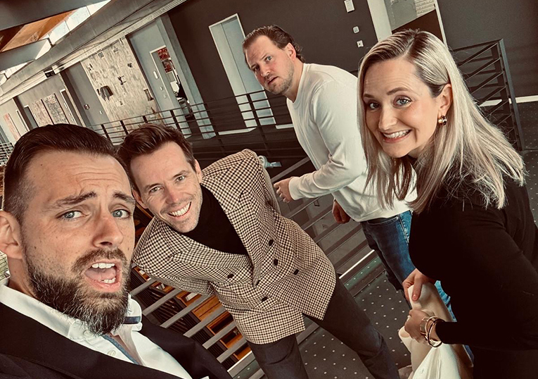 7a0dc683 74cc 4135 9b64 fefa58cd7d69 2